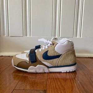 Nike Air Trainer 1
